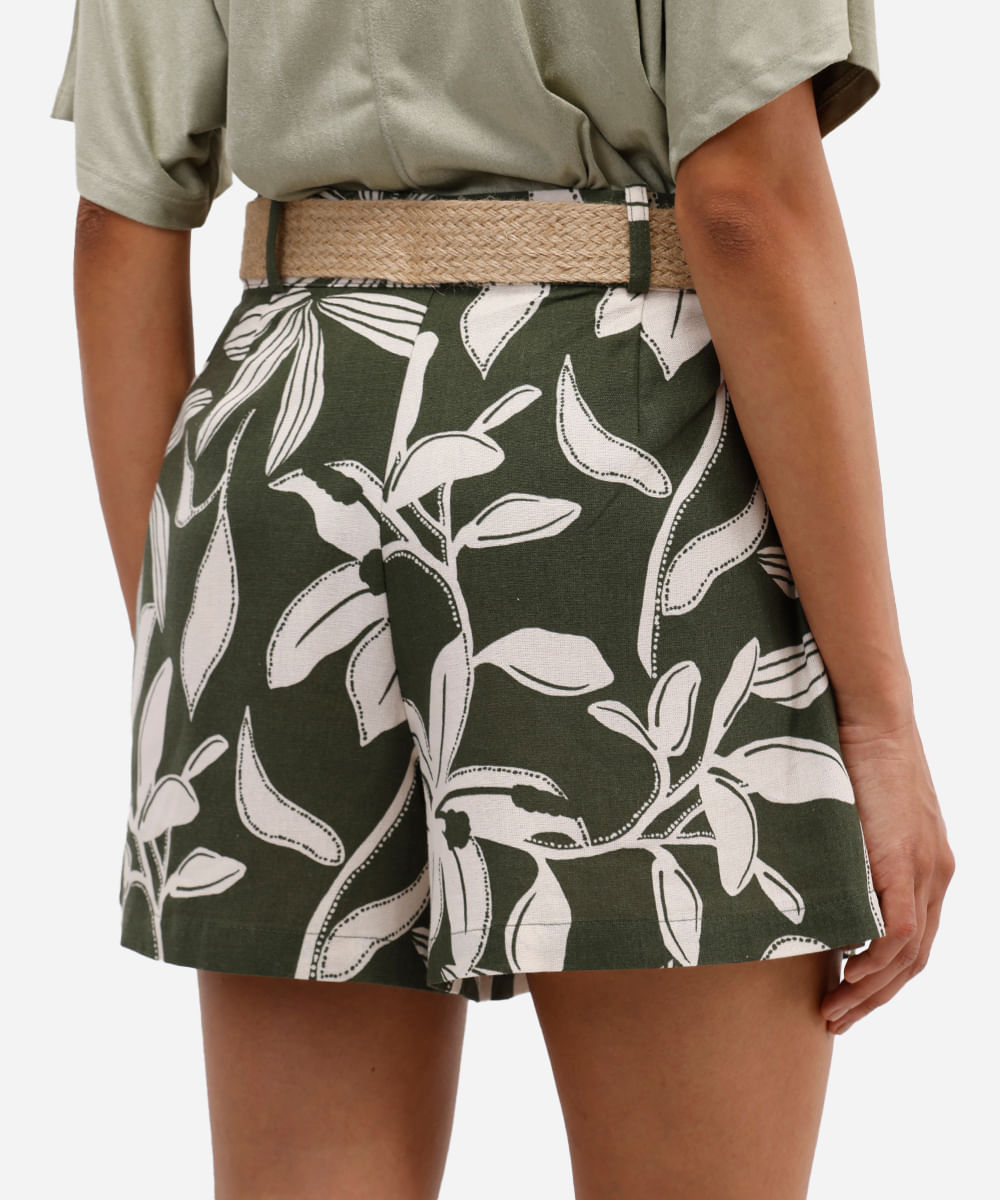 short feminino com cinto estampado - verde floresta
