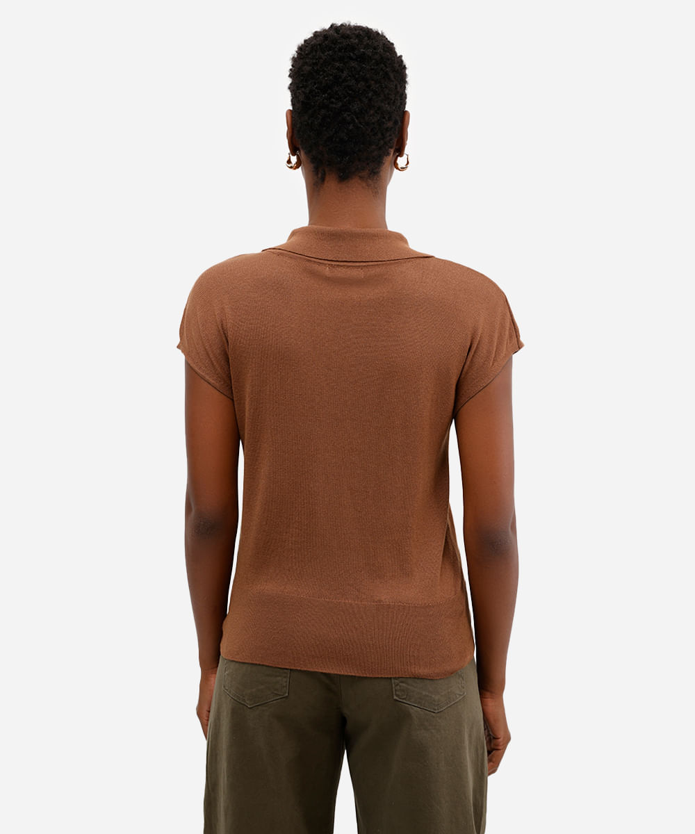 polo feminina de tricot manga curta marrom