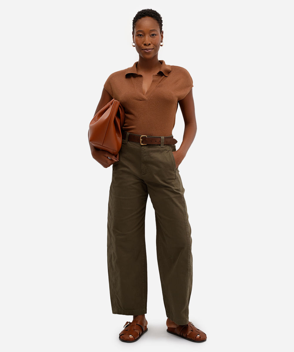 polo feminina de tricot manga curta marrom