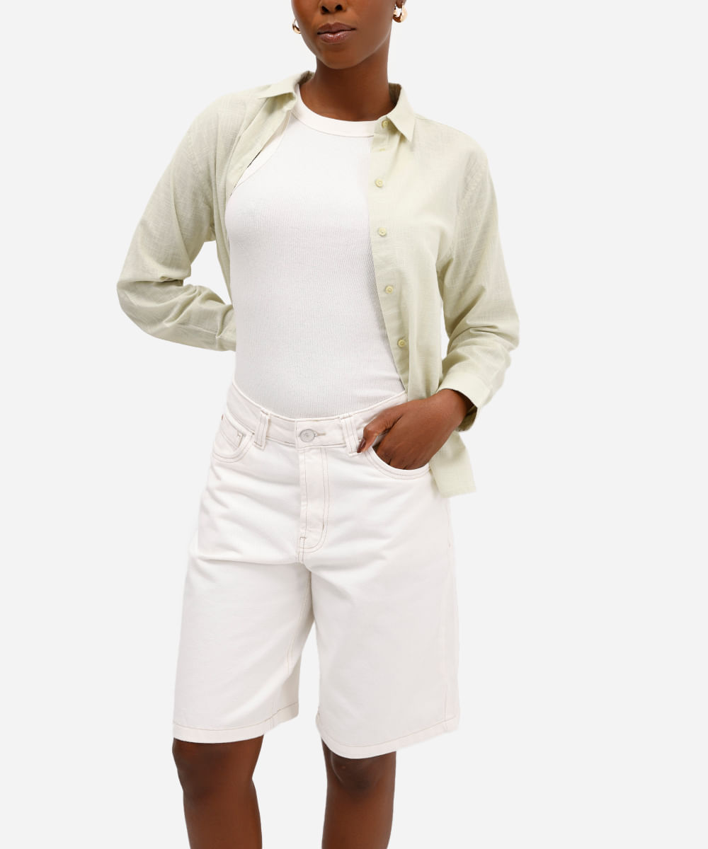 bermuda baggy feminina de sarja cintura média off white