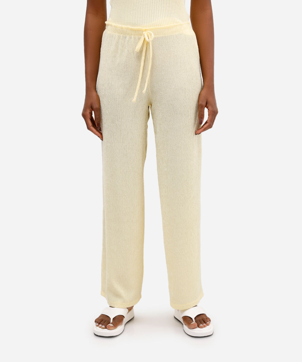 calça pantalona feminina texturizada amarela