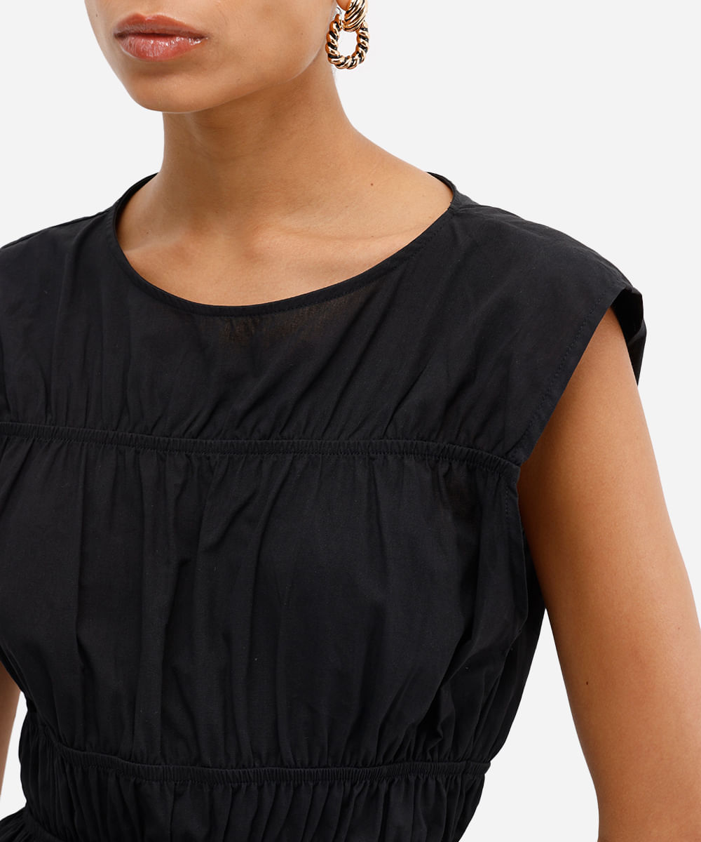 blusa feminina cavado com franzidos preta