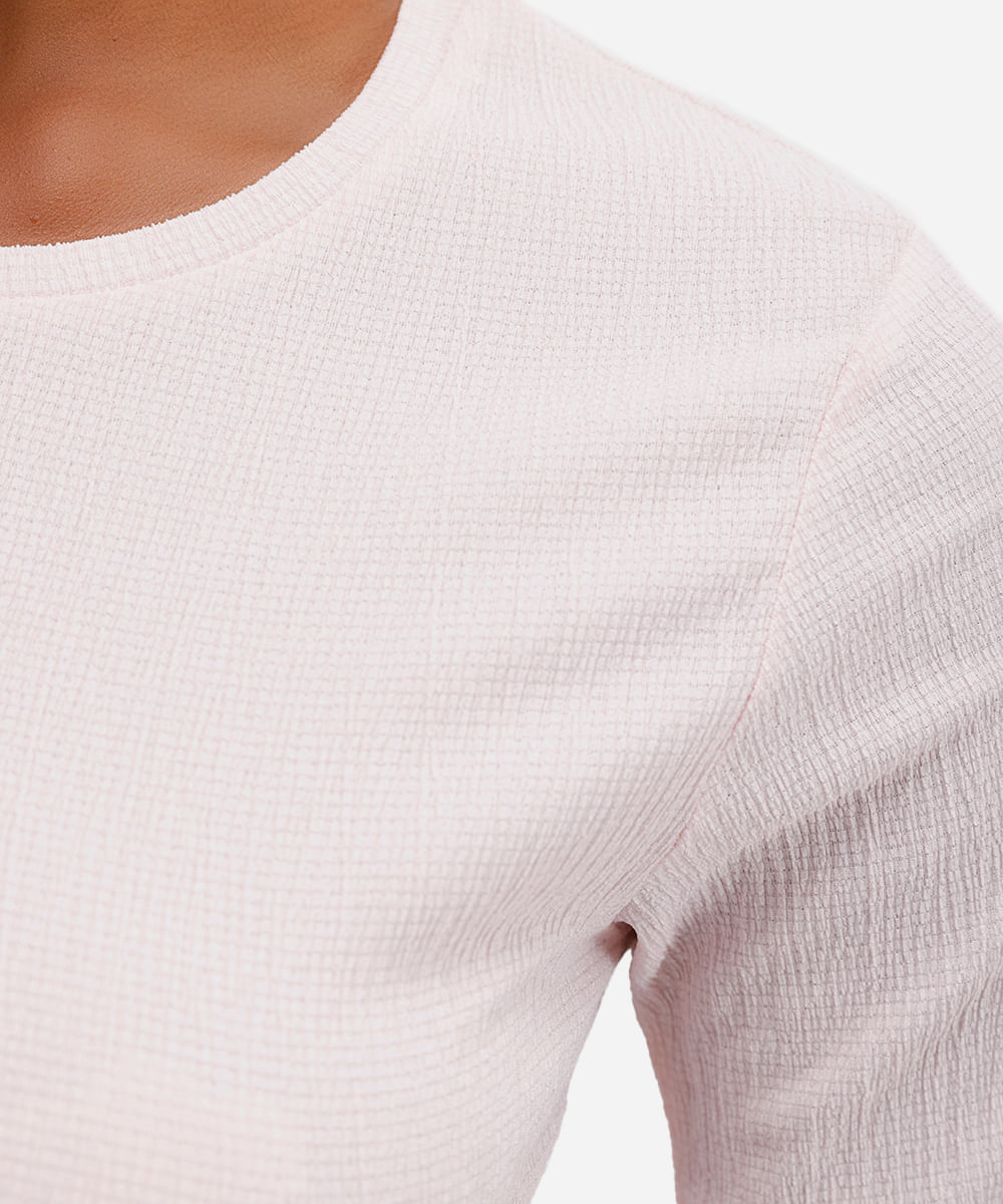 blusa básica feminina baby look texturizada rosa