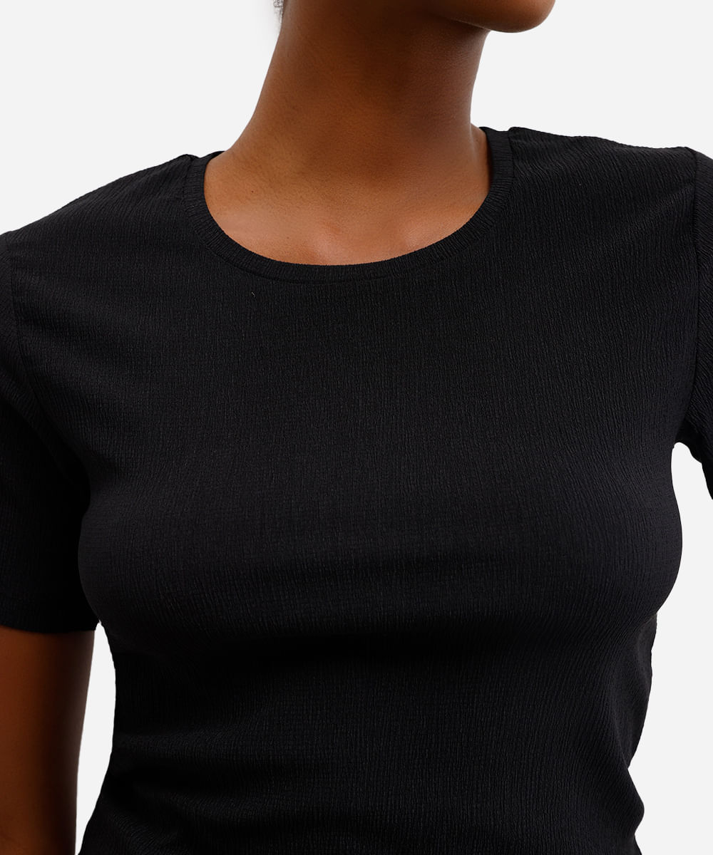 blusa básica feminina baby look texturizada preta