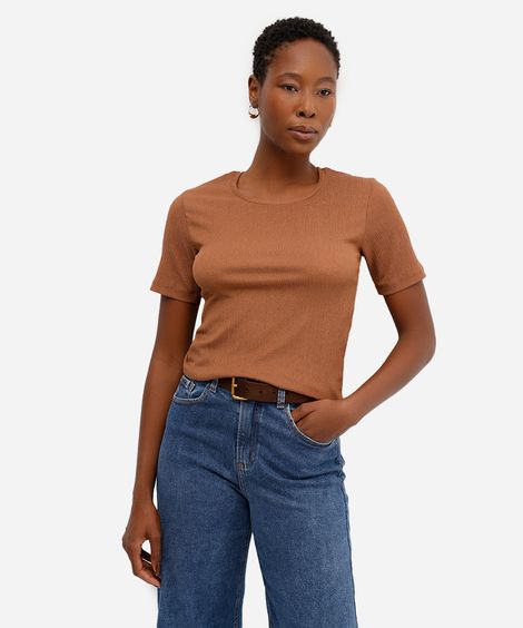 blusa básica feminina baby look texturizada marrom