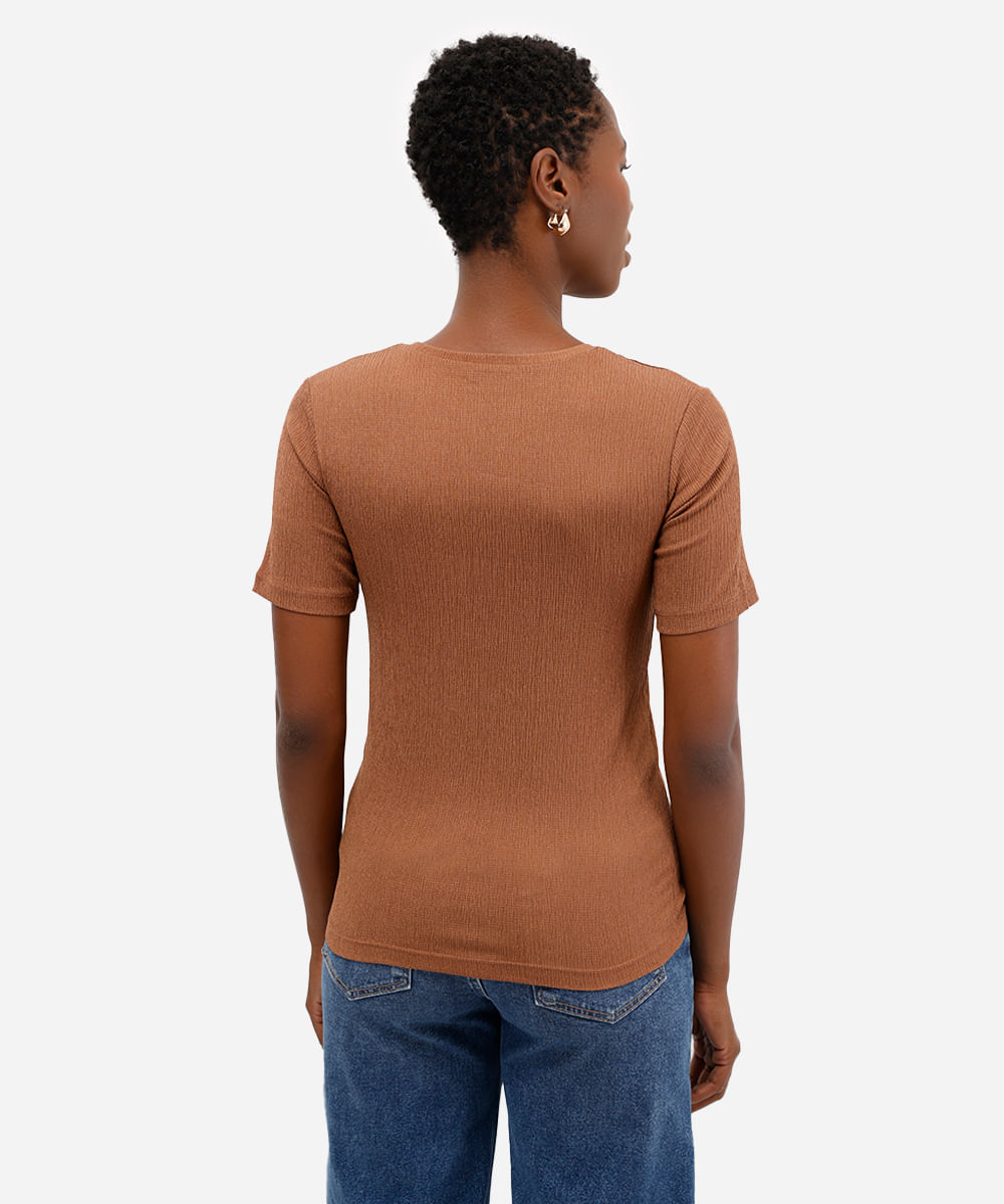 blusa básica feminina baby look texturizada marrom