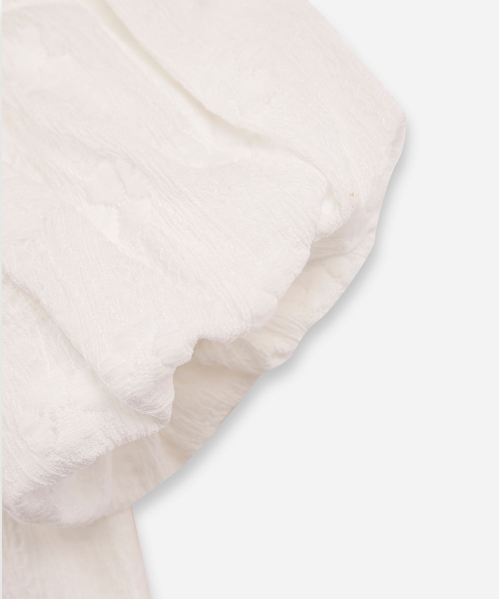 blusa infantil manga bufante texturizada floral off white