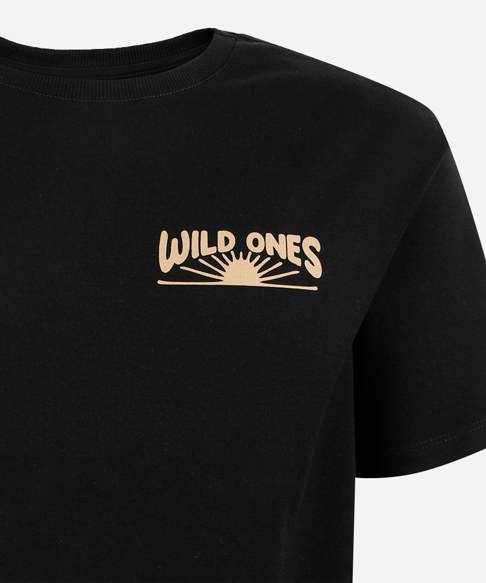 camiseta juvenil estampada wild preta