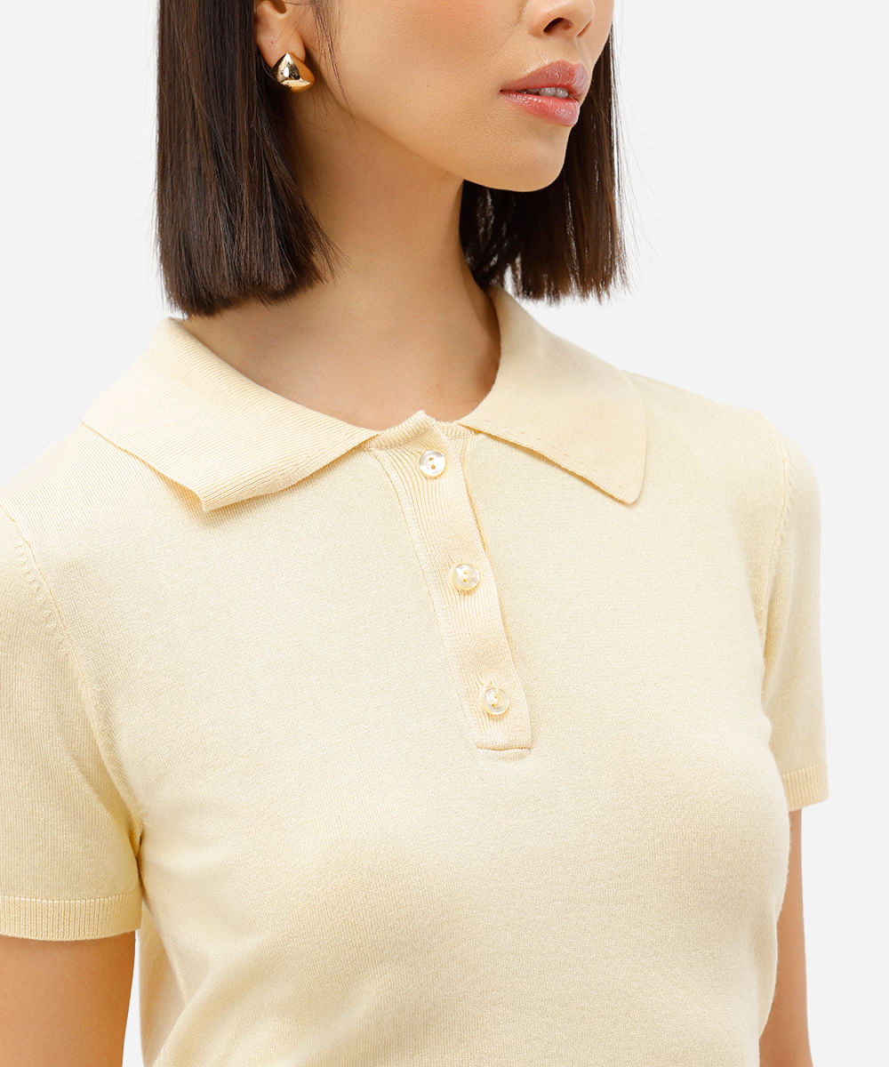 polo feminina de tricot manga curta amarela