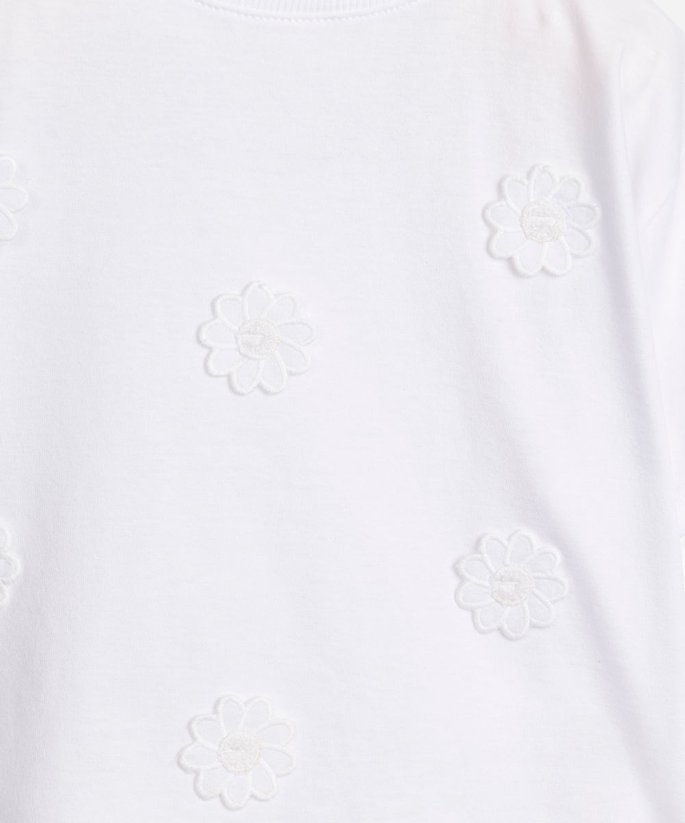 camiseta infantil manga curta aplicação flores off white