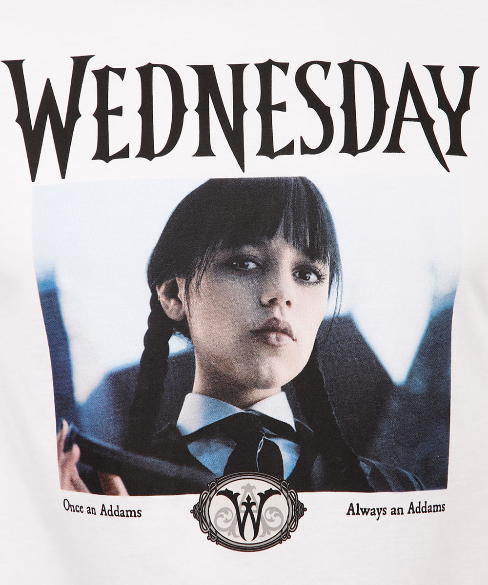 camiseta juvenil de algodão wandinha off white