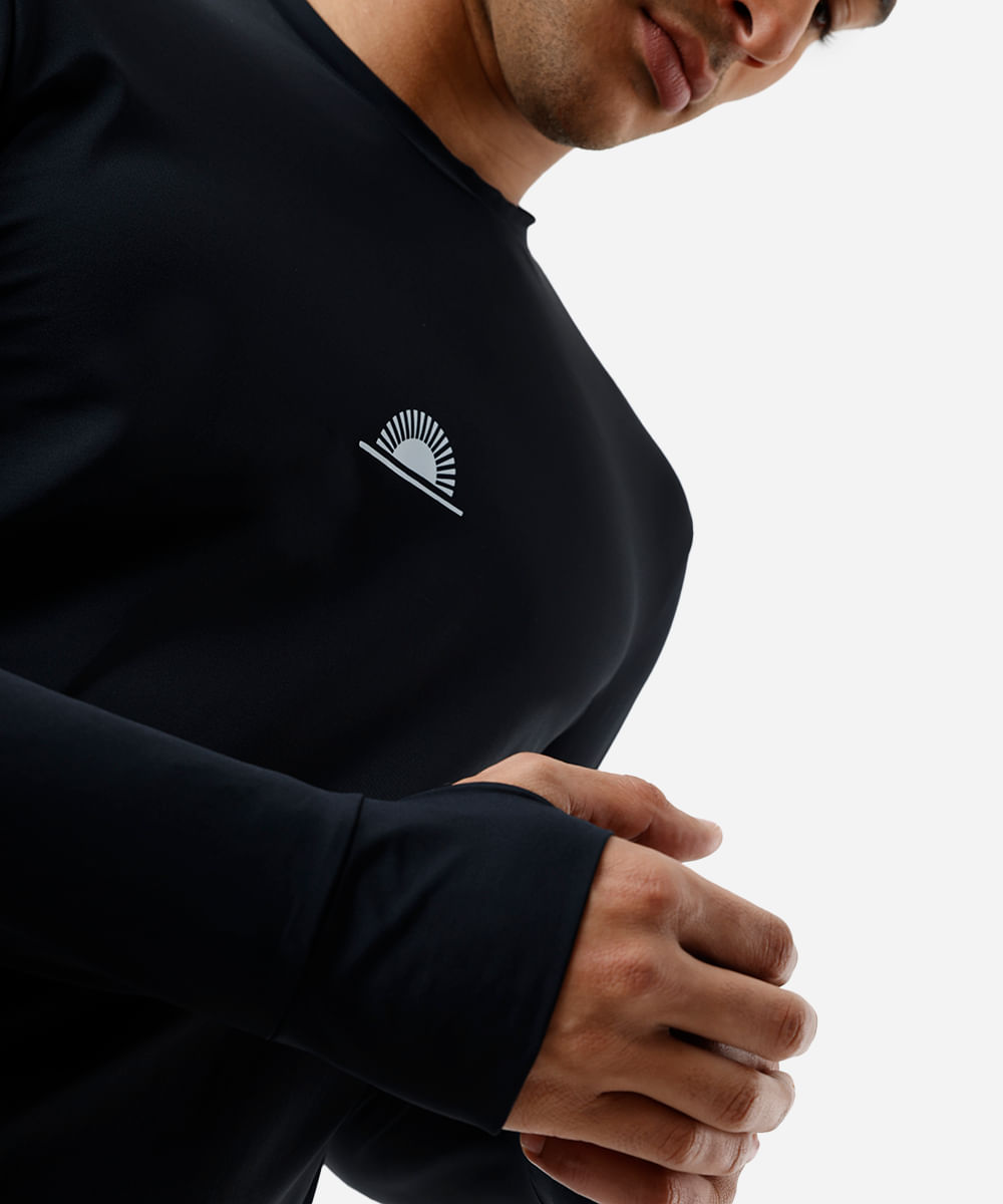 camiseta masculina de poliamida manga longa com proteção uv preta