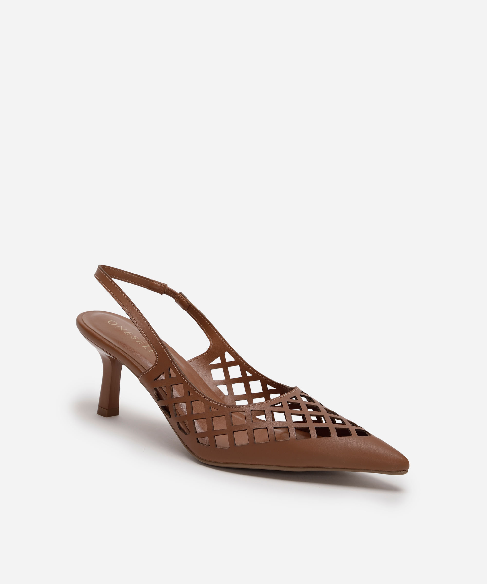 scarpin slingback laser cut oneself marrom