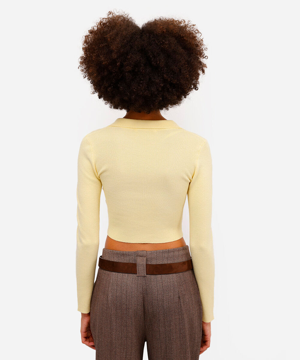 polo básica feminina de tricot manga longa amarela