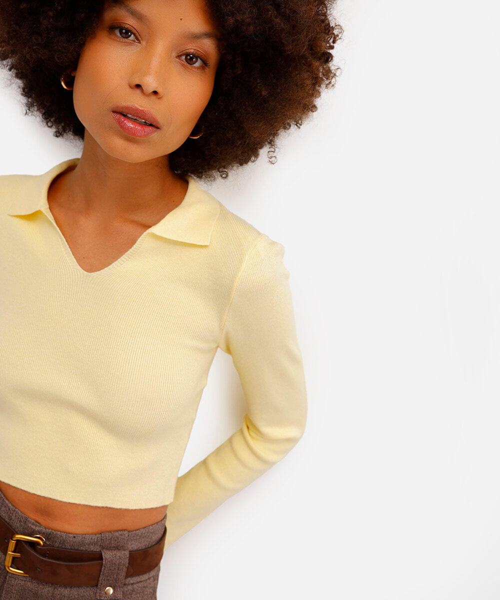 polo básica feminina de tricot manga longa amarela