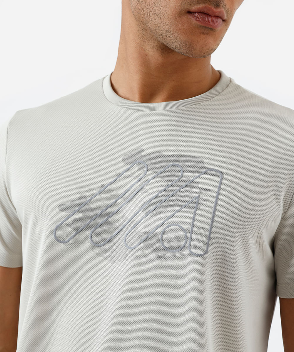 camiseta masculina esportiva camuflada bege