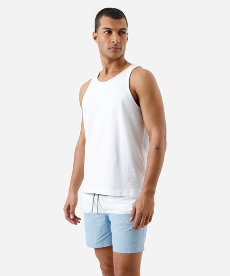 short masculino de poliamida com recortes cós elástico verde