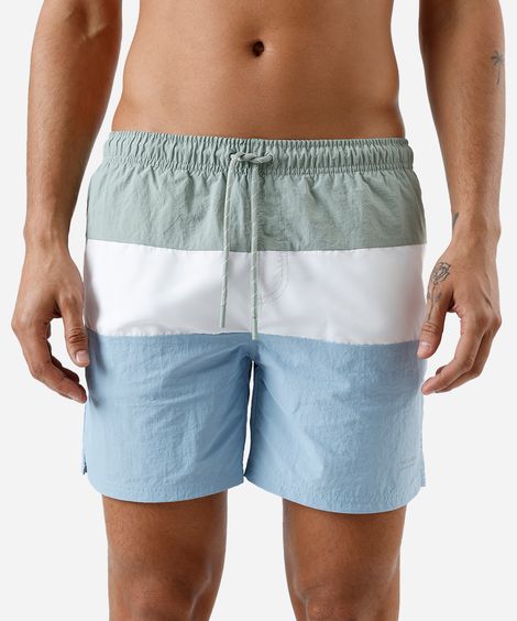 short masculino de poliamida com recortes cós elástico verde