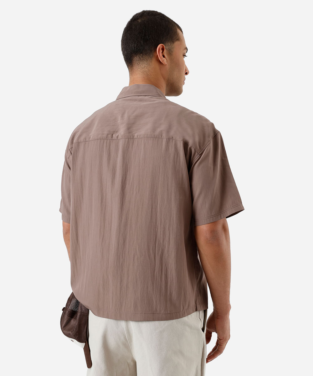 camisa box masculina manga com bolso marrom