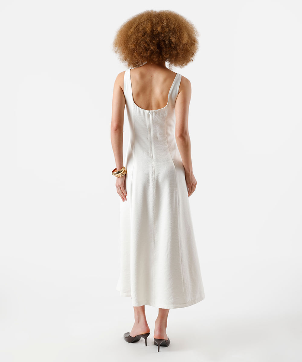 vestido midi feminino evasê de viscose com recortes texturizado off white