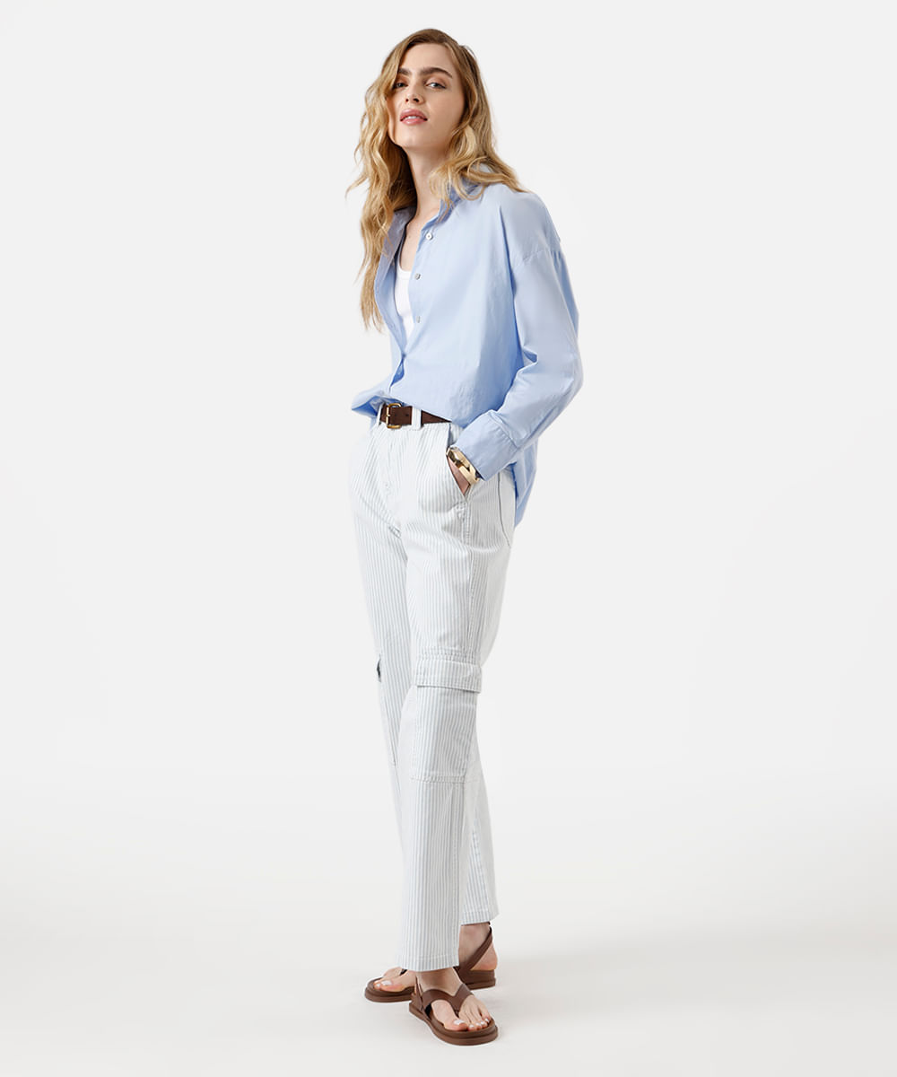 calça wide leg slim feminina de sarja com bolsos listrada azul