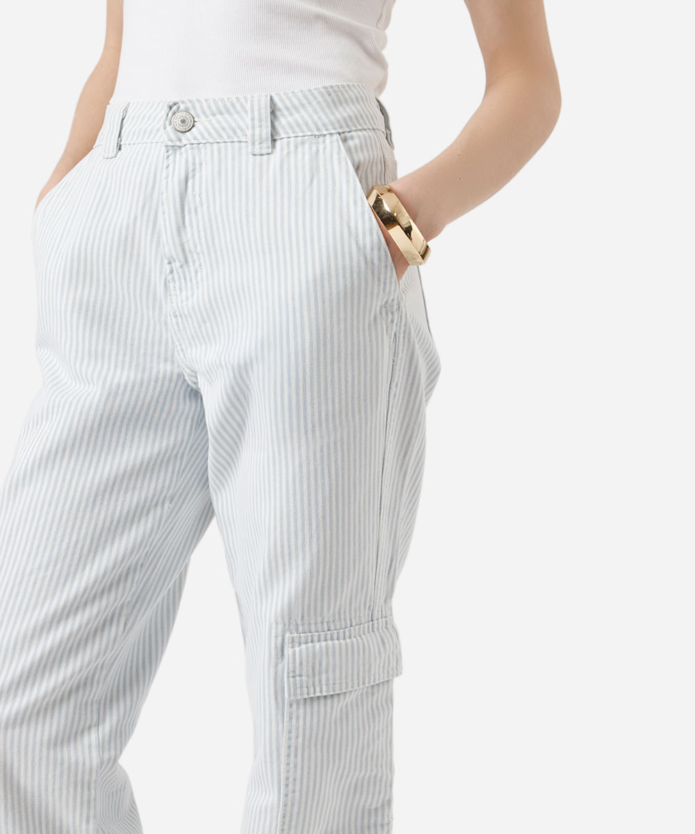 calça wide leg slim feminina de sarja com bolsos listrada azul