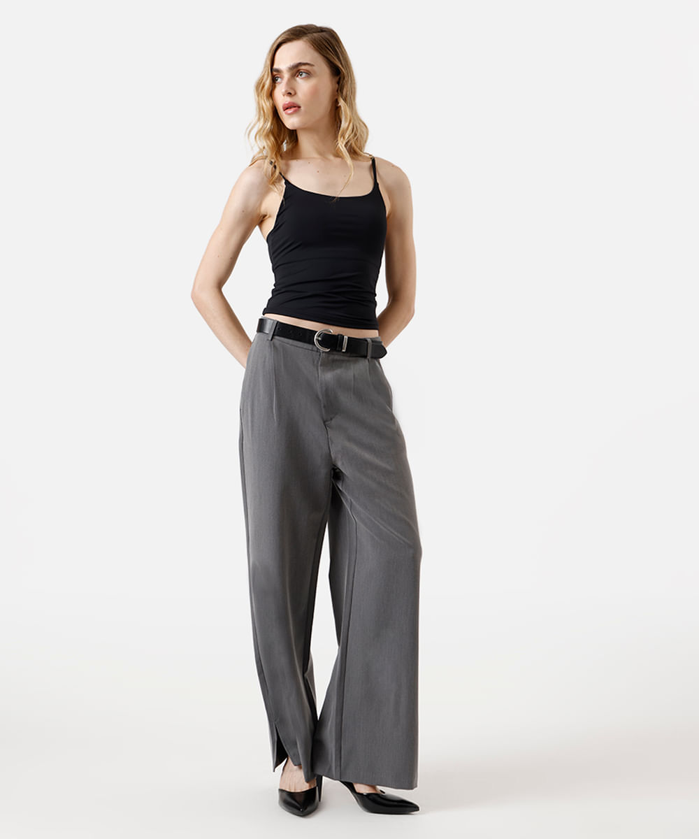 regata básica feminina de poliamida com bojos removíveis preta