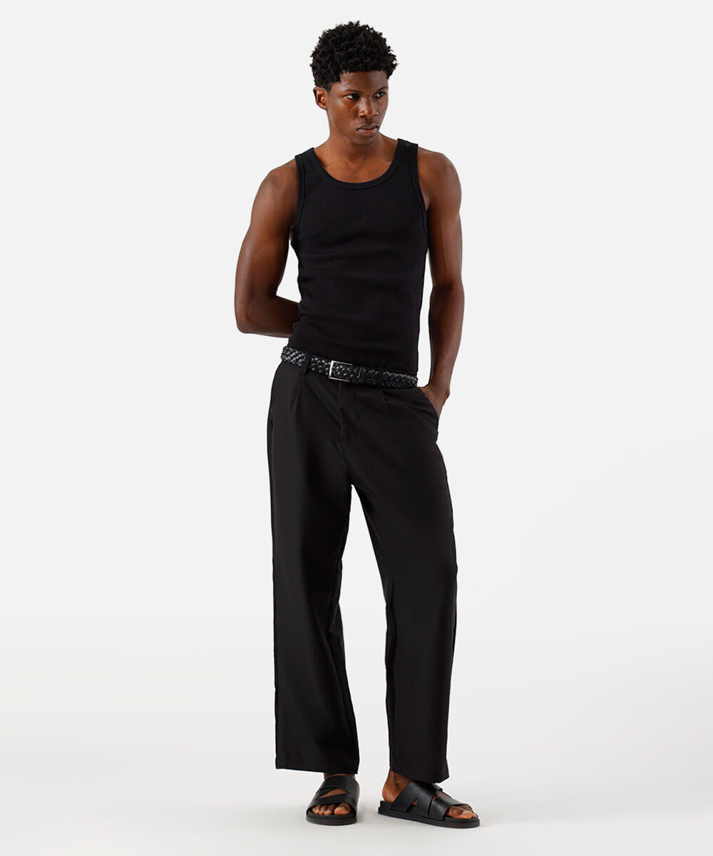 regata básica canelada preta