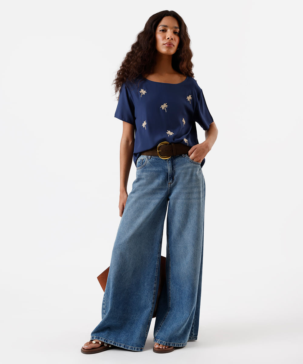 blusa feminina de viscose bordado folhagens azul