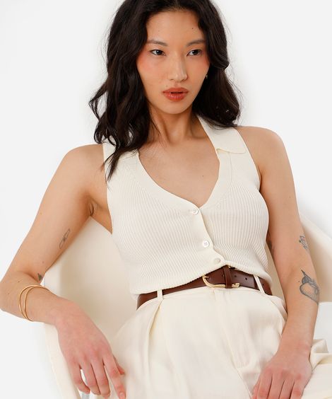 polo feminina de tricot decote v canelada off white