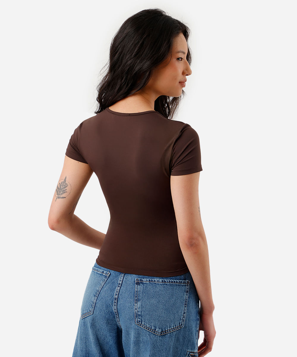 blusa baby look feminina de poliamida básica marrom