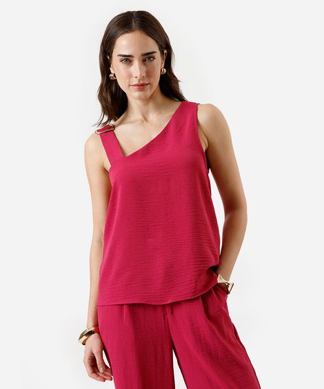 blusa assimétrica feminina texturizada com fivela rosa