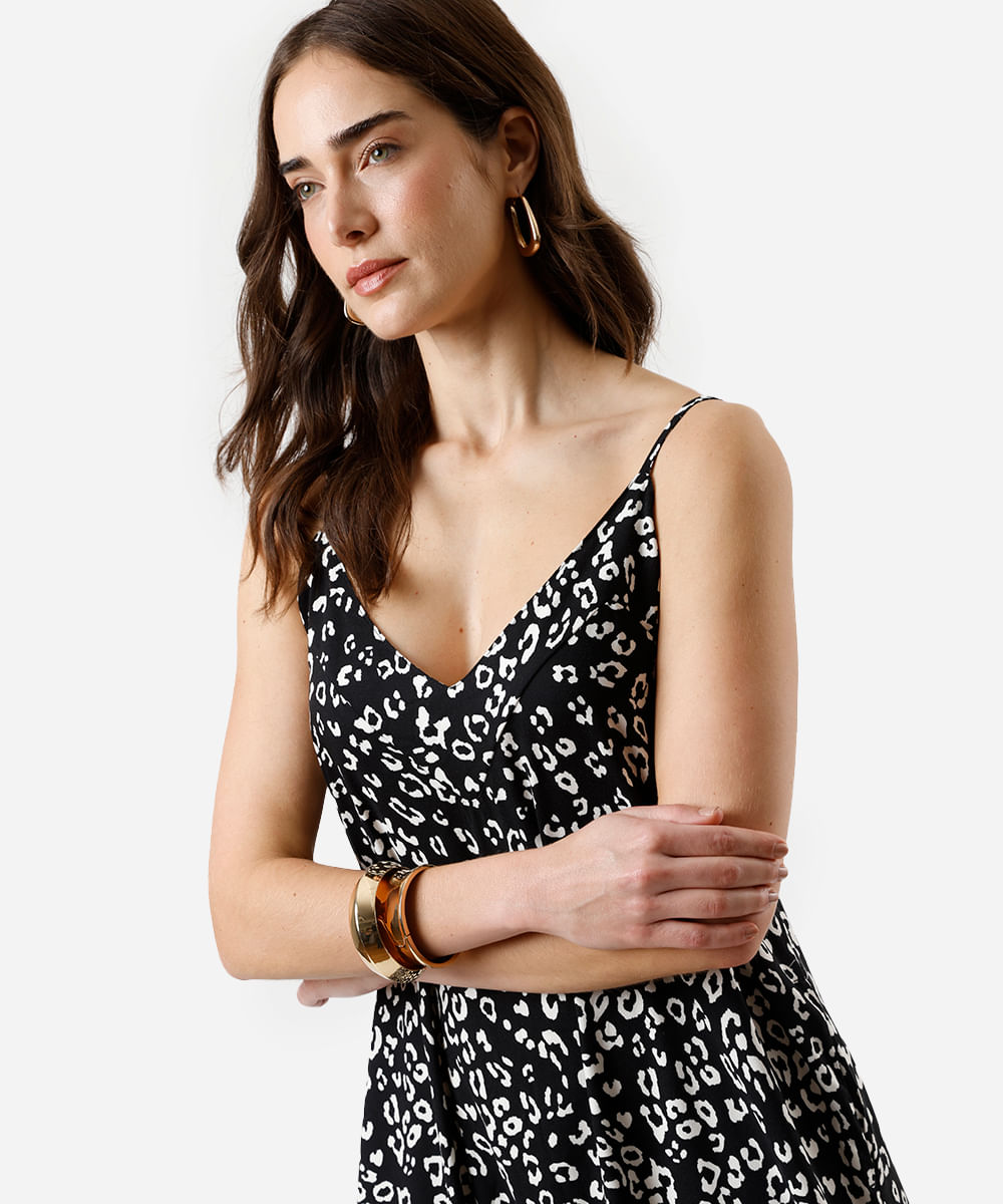 vestido midi feminino de viscose com recorte animal print preto