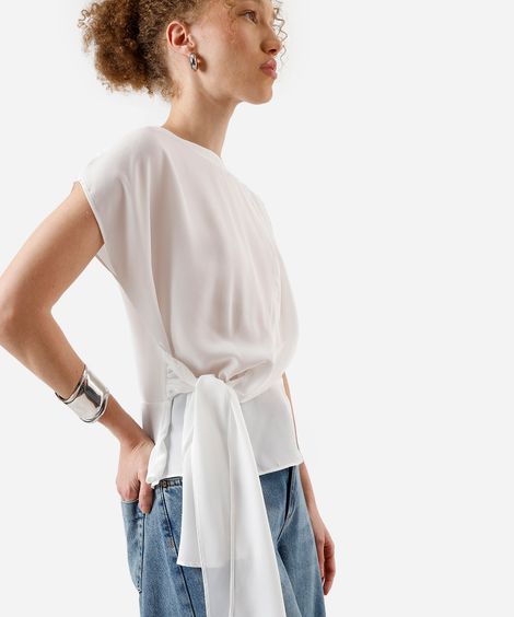 blusa feminina com pregas e amarração texturizada off white