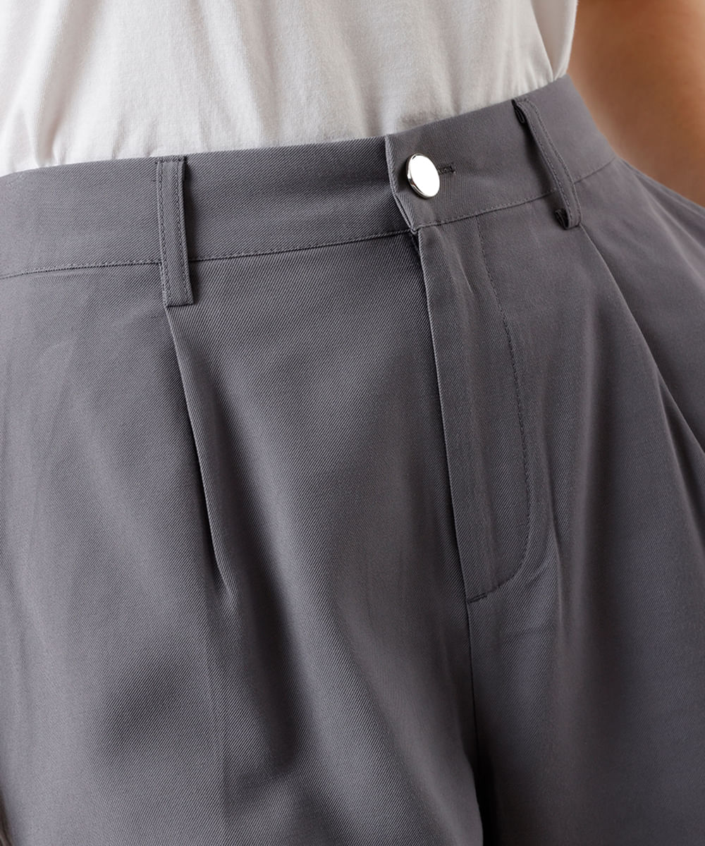 short feminino de viscose alfaiataria cintura alta com elástico cinza