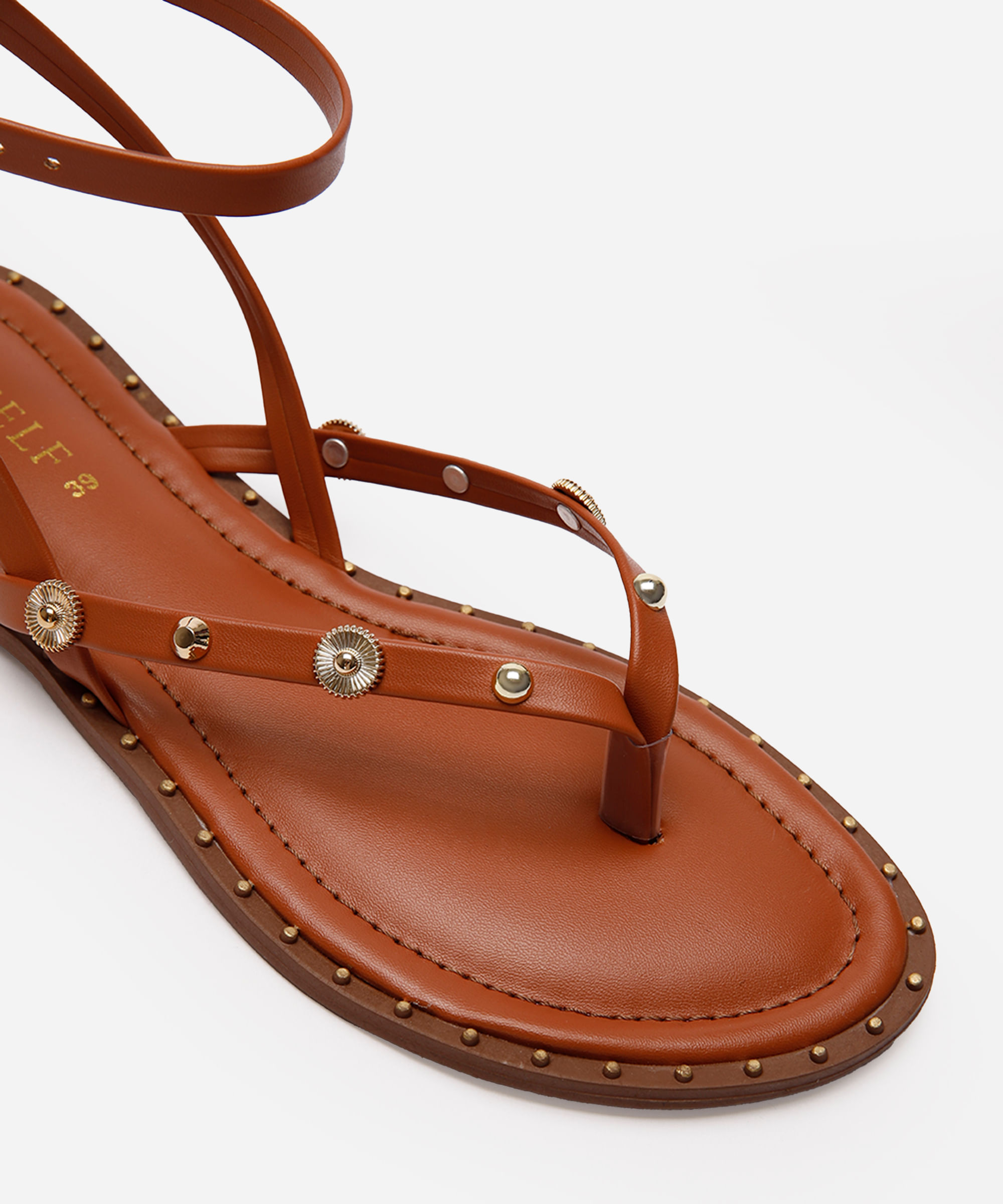 rasteirinha com tachas oneself marrom