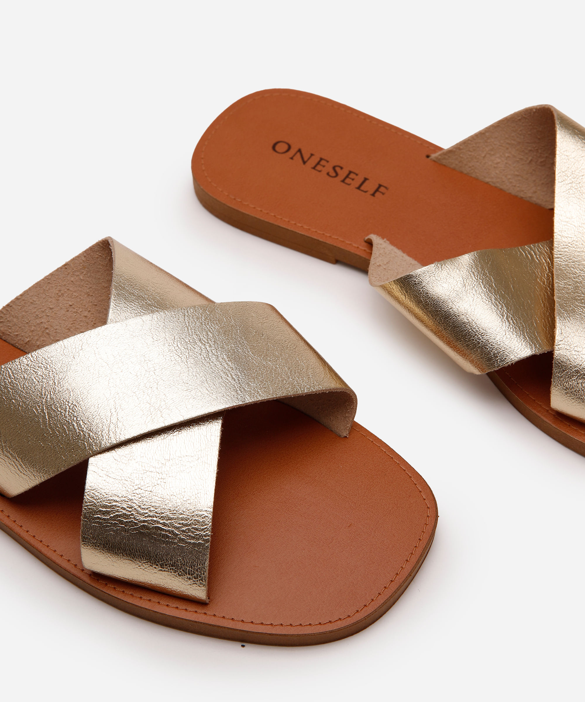 rasteirinha feminina metalizada oneself dourada