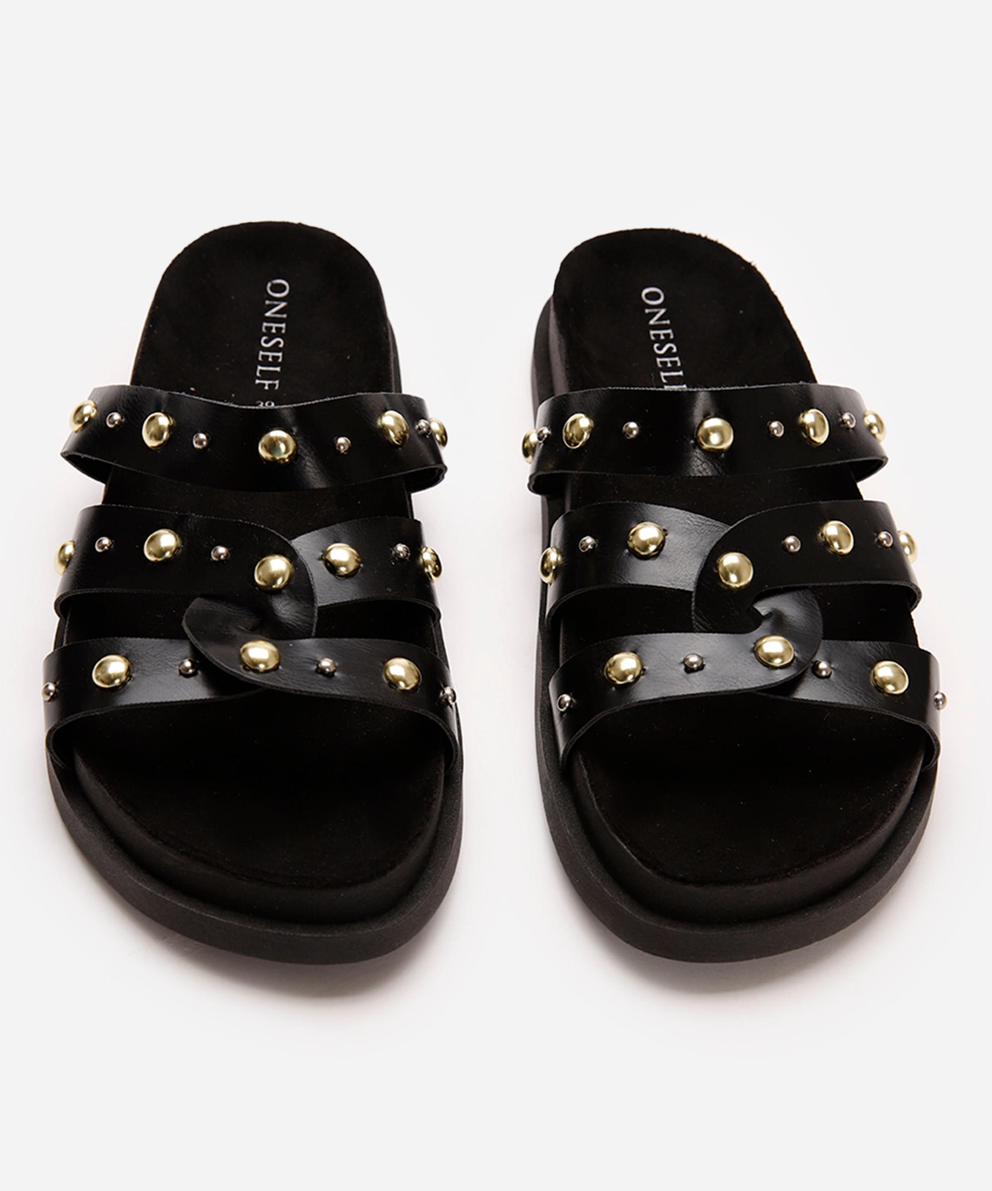 rasteirinha flatform com tachas oneself preta