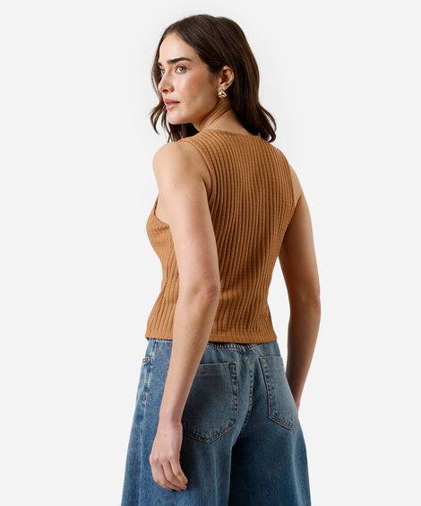 colete feminino texturizado marrom