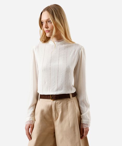 blusa feminina de viscose bordada com renda bege