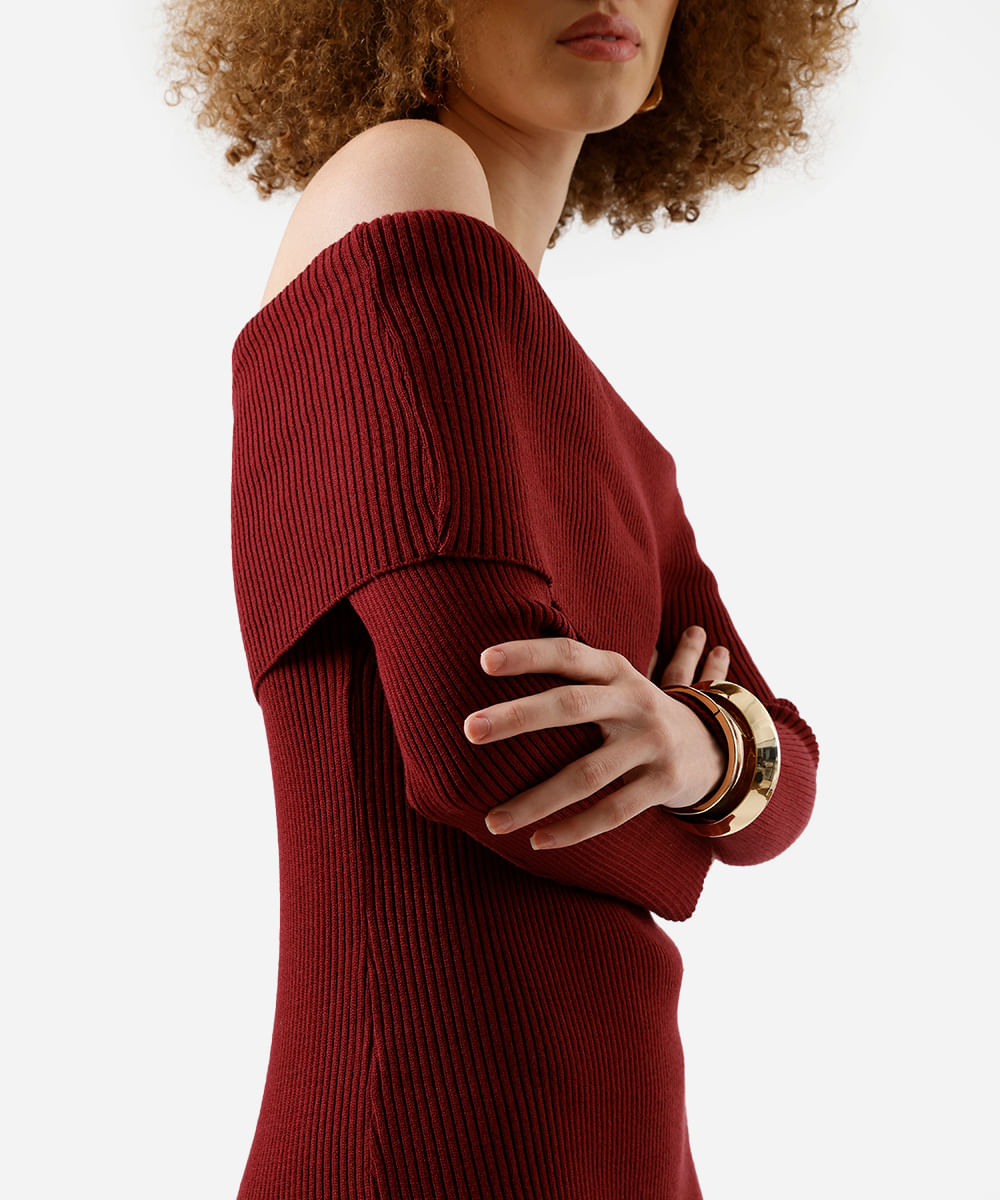 vestido ombro a ombro feminino de tricot canelado vinho