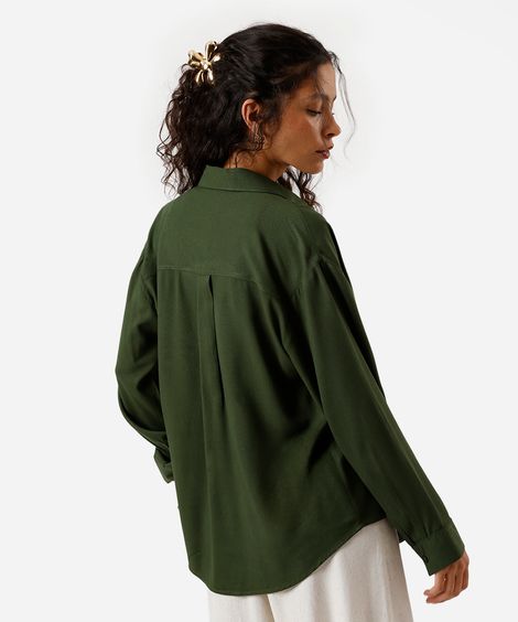 camisa feminina de viscose texturizada oversized verde