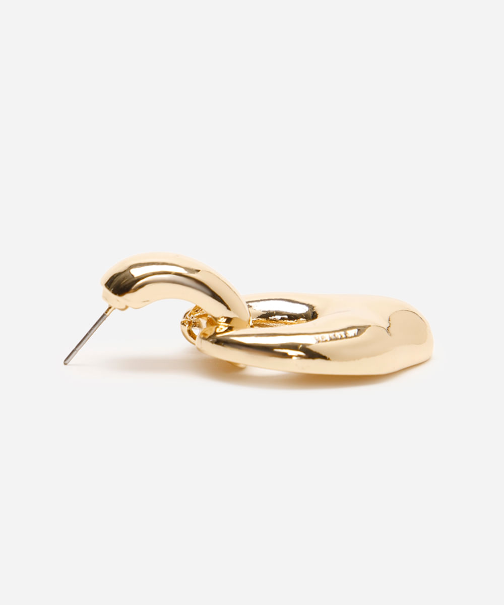 brinco banhado a ouro com pendulo orgânico dourado