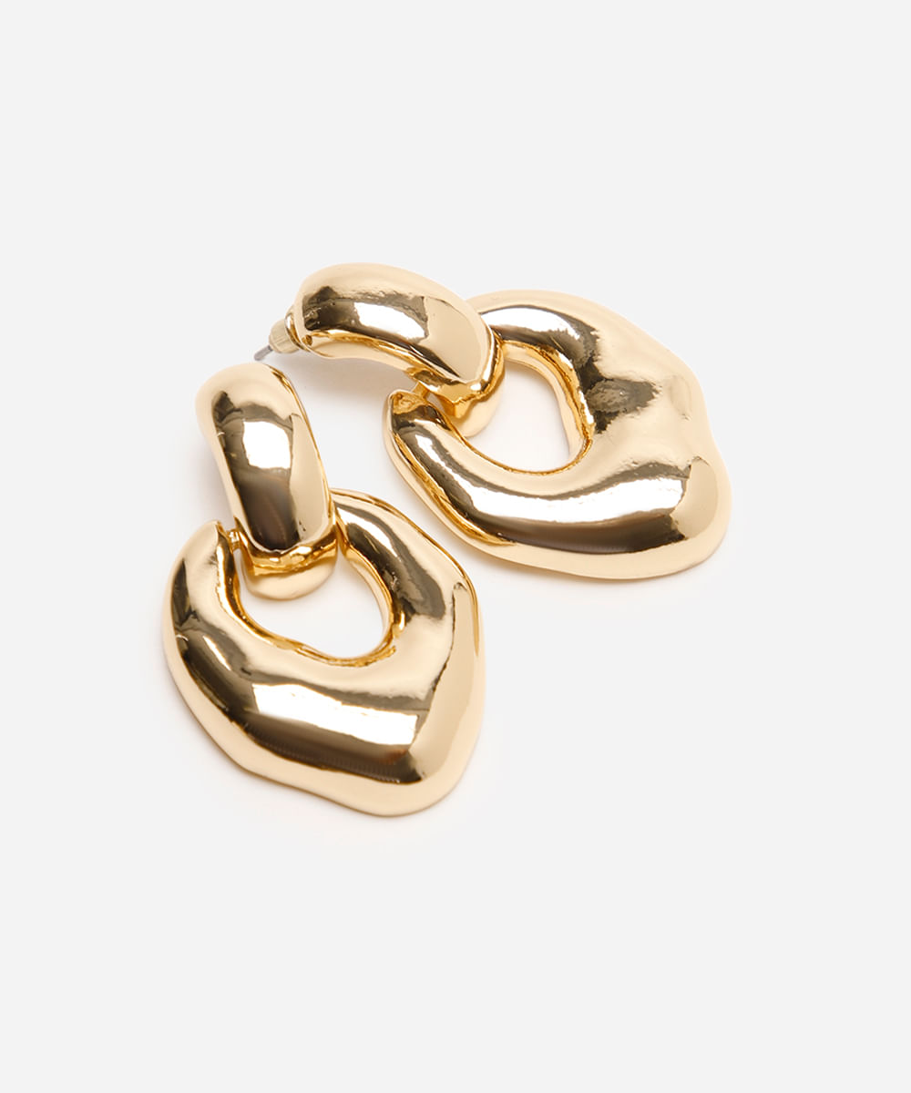 brinco banhado a ouro com pendulo orgânico dourado