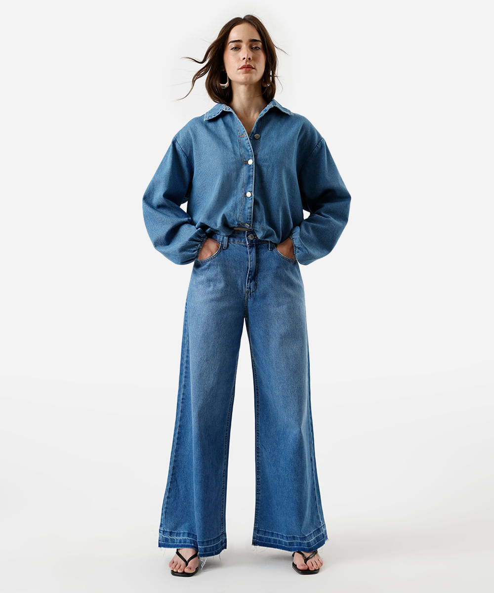 calça wide leg feminina jeans com barra desfiada azul