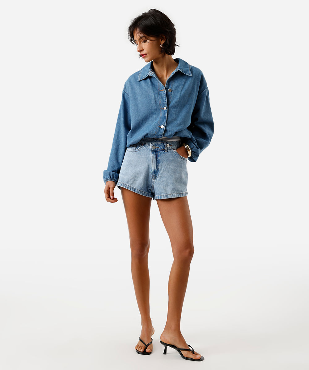short boy feminino jeans cós cruzado azul