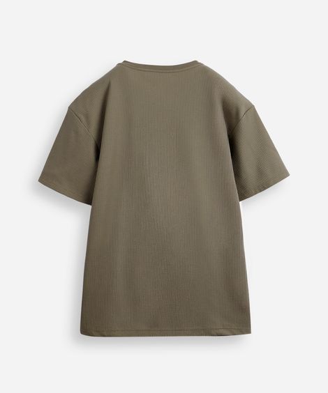 camiseta juvenil texturizada manga curta verde