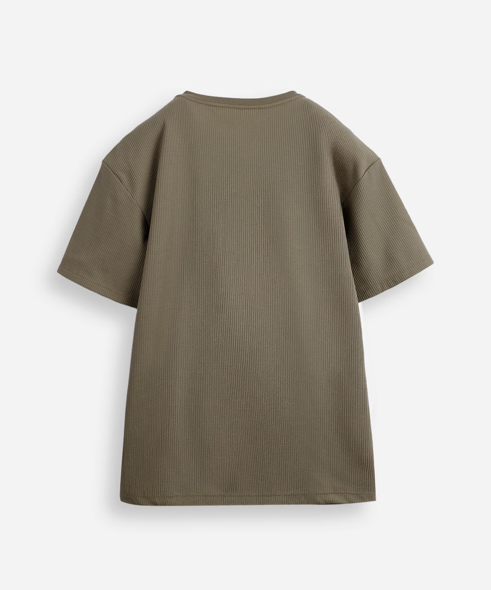 camiseta juvenil texturizada manga curta verde