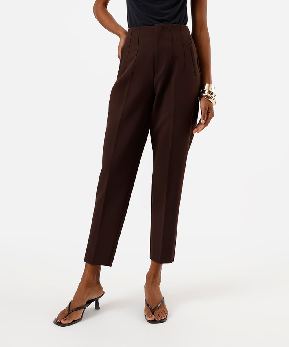 calça alfaiataria cintura alta com pences - marrom escuro