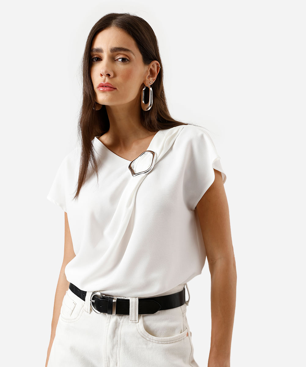 blusa feminina com pregas com fivela orgânica off white